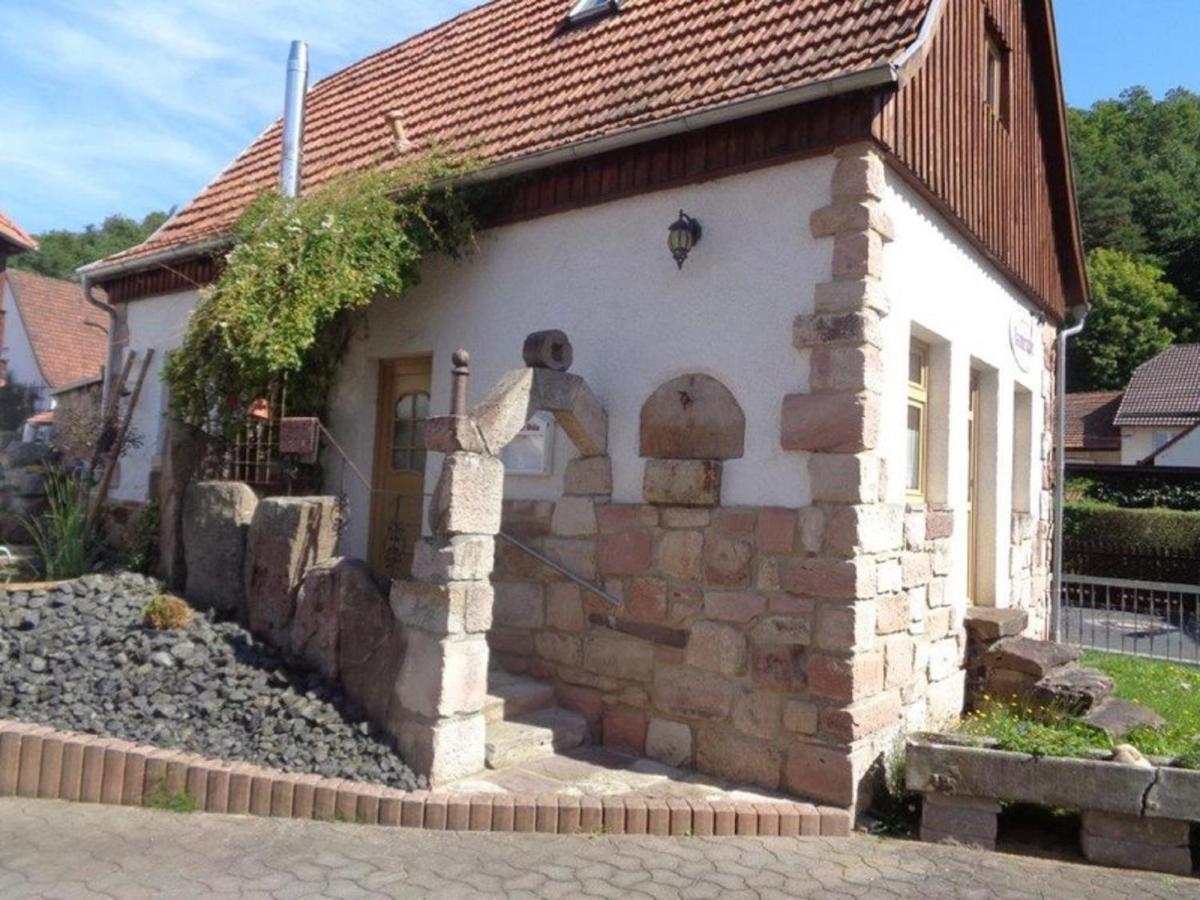 Ferienhaus Zur Kleinen Kneipe Fladungen Exterior photo