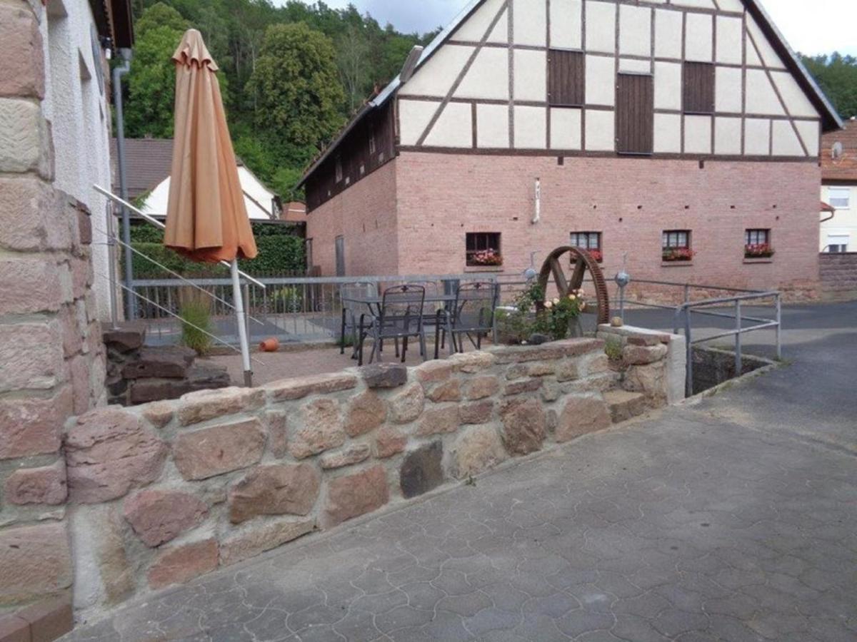 Ferienhaus Zur Kleinen Kneipe Fladungen Exterior photo